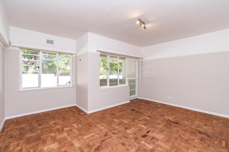 To Let 2 Bedroom Property for Rent in Claremont Upper Western Cape